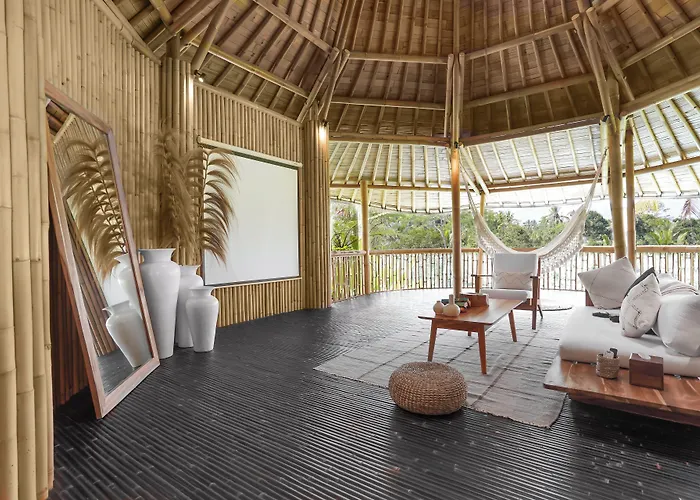 Ecosix Bali 4*