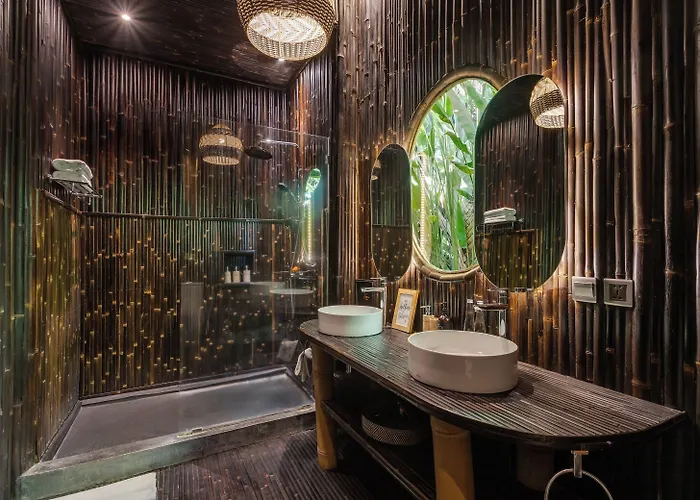 Ecosix Bali 4*
