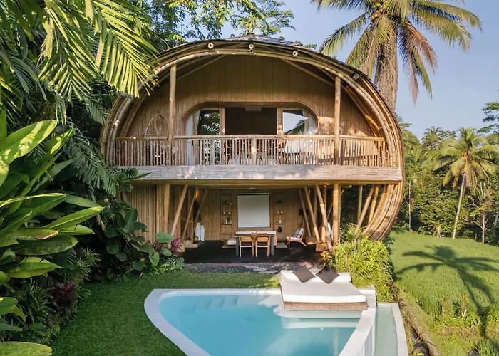 Ecosix Bali 4*